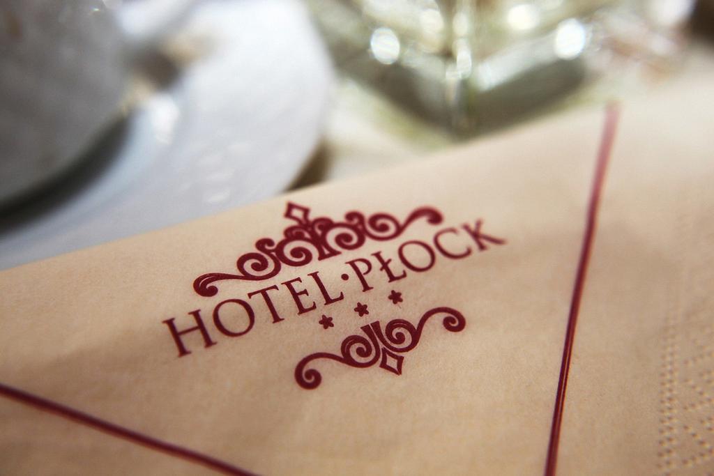 Hotel ปวอตสก์ ภายนอก รูปภาพ